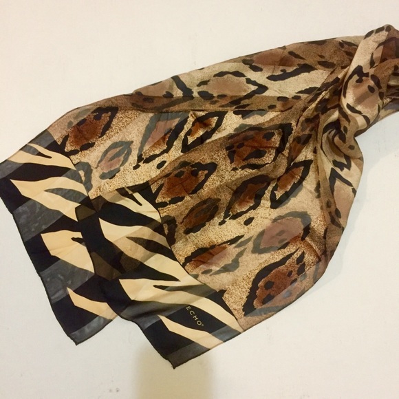 ECHO Animal Pattern Scarf - Picture 2 of 5